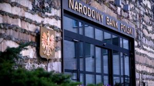 Jak otworzyć konto bankowe w Polsce?